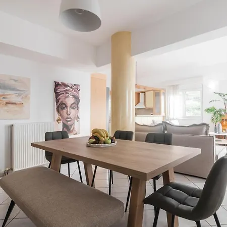 Apartment Ventus, 40sqm Private Pool & Hot Tub! Roussospition