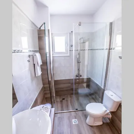 Apartment Ventus, 40sqm Private Pool & Hot Tub! *